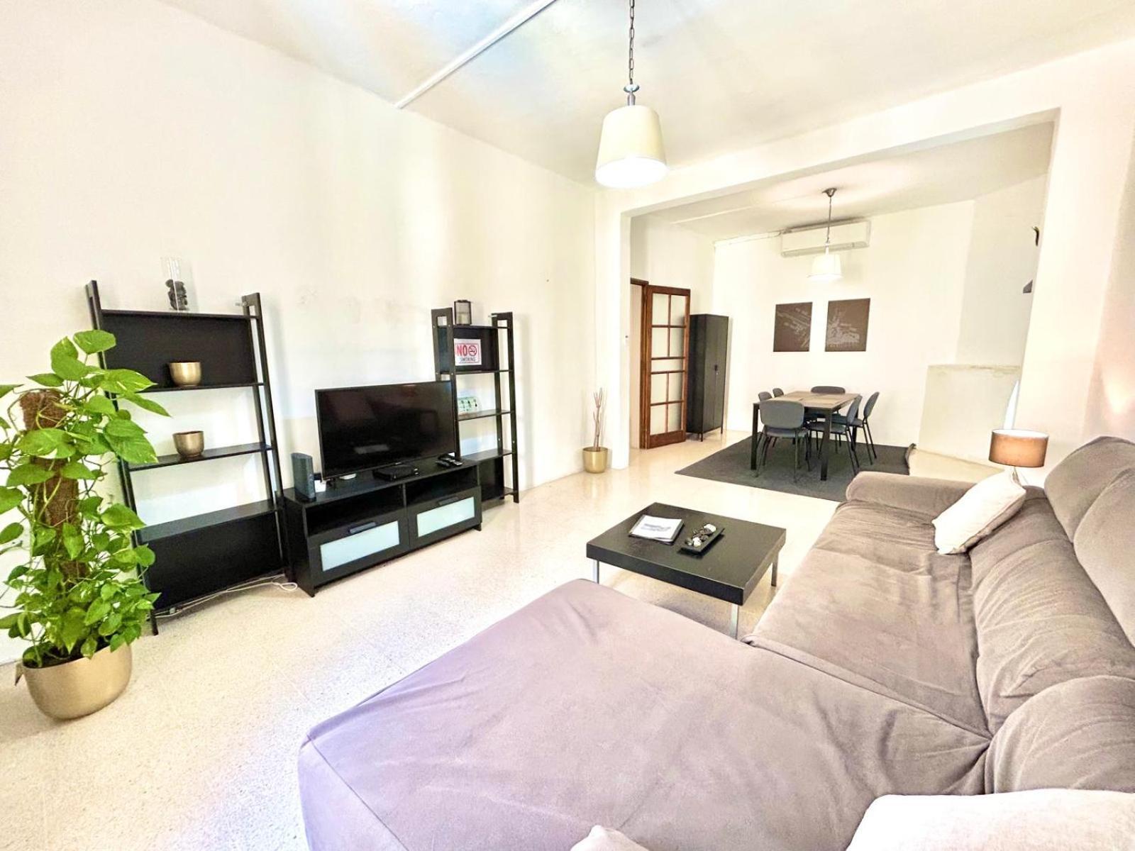 St Julians - Balluta Bay Large 3 Bedroom Apartment Sliema Zewnętrze zdjęcie